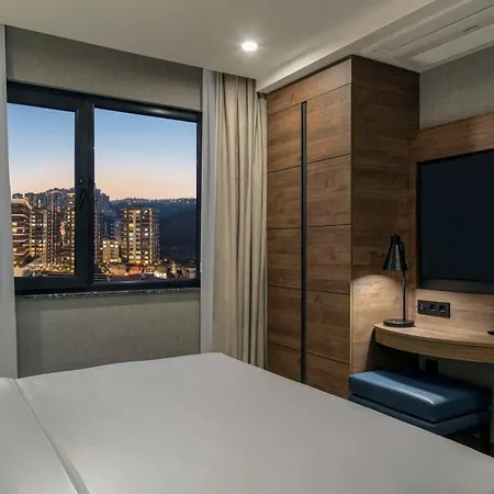 Doubletree By Hilton Yomra 4*