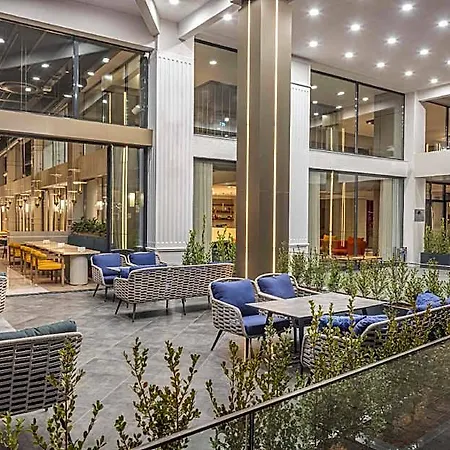 Doubletree By Hilton Yomra 4*