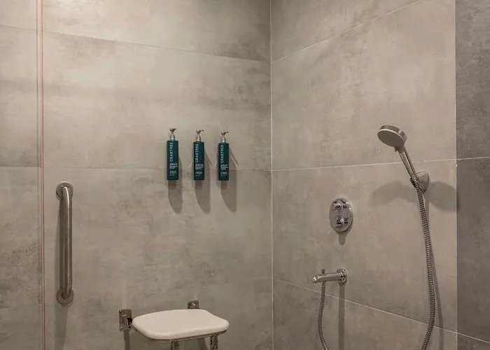 Doubletree By Hilton Yomra 4* ترابزون