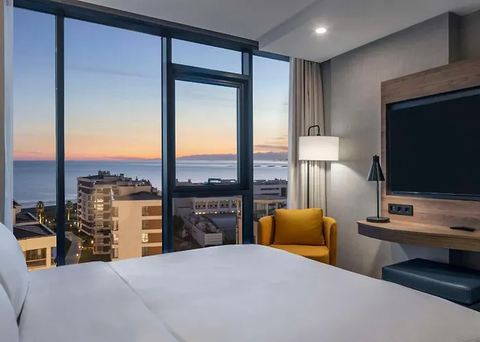 فندق Doubletree By Hilton Yomra ترابزون